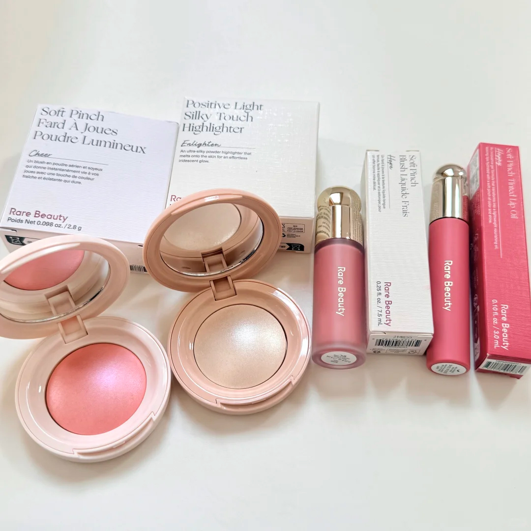 핫 레어 뷰티 소프트 핀치 리퀴드 컨투어 라스팅 모이스 - Huda Beauty Makeup Mini Kit 리뷰 및 가격